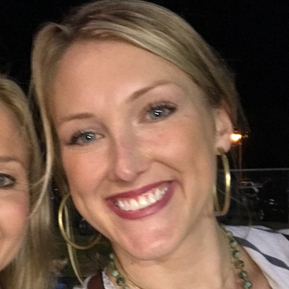 Meet your Posher, Adrienne